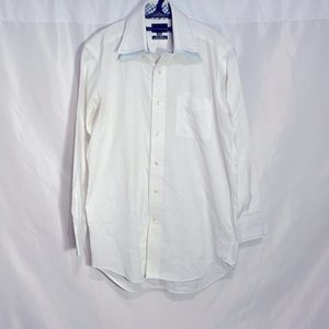 White long sleeve dual collar button down dress shirt.  Nice detail!!